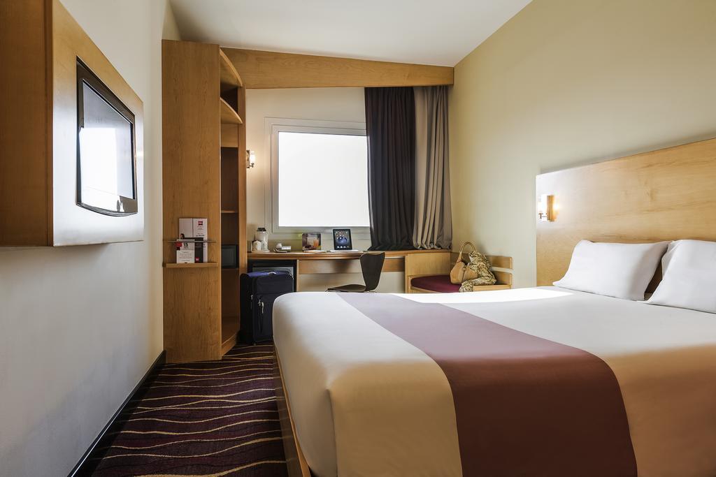 Ibis Sharq Hotel Kuwait City Exterior photo