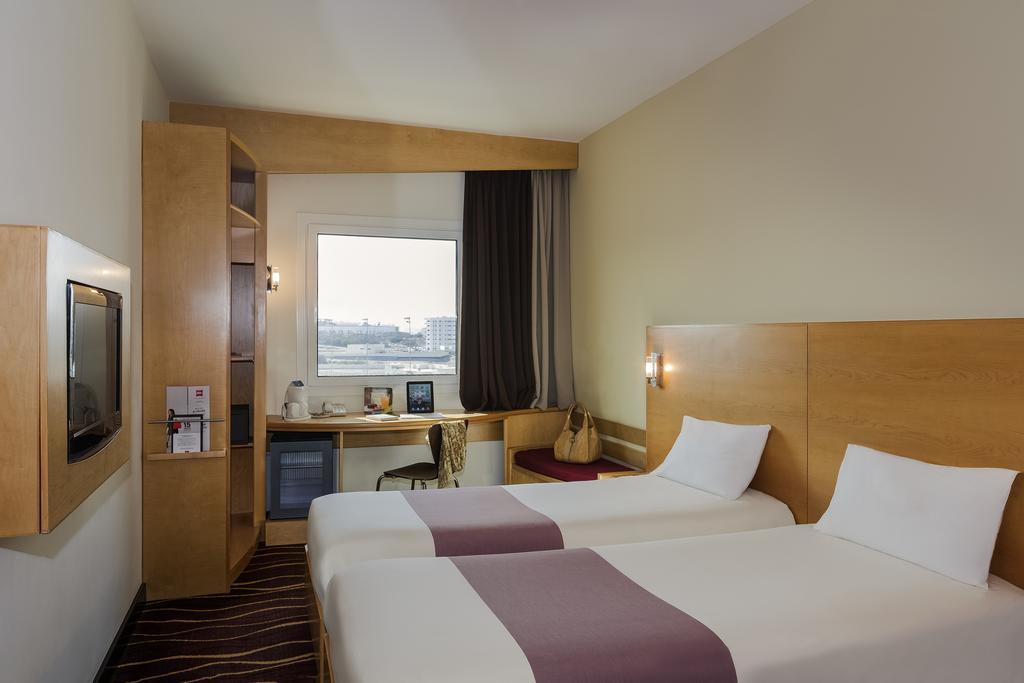 Ibis Sharq Hotel Kuwait City Exterior photo
