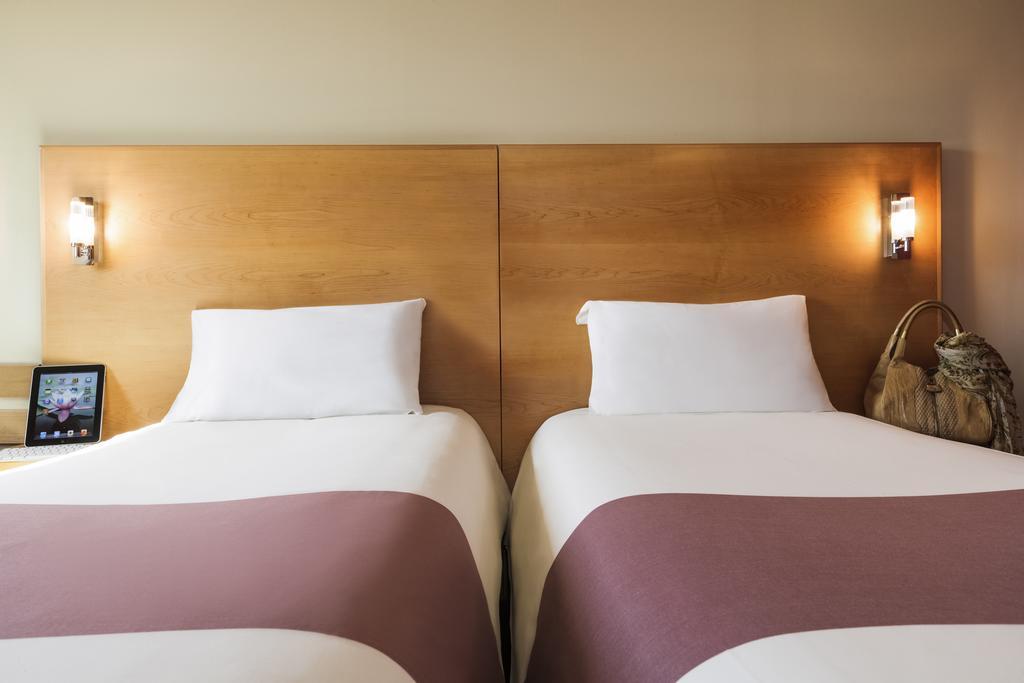 Ibis Sharq Hotel Kuwait City Exterior photo