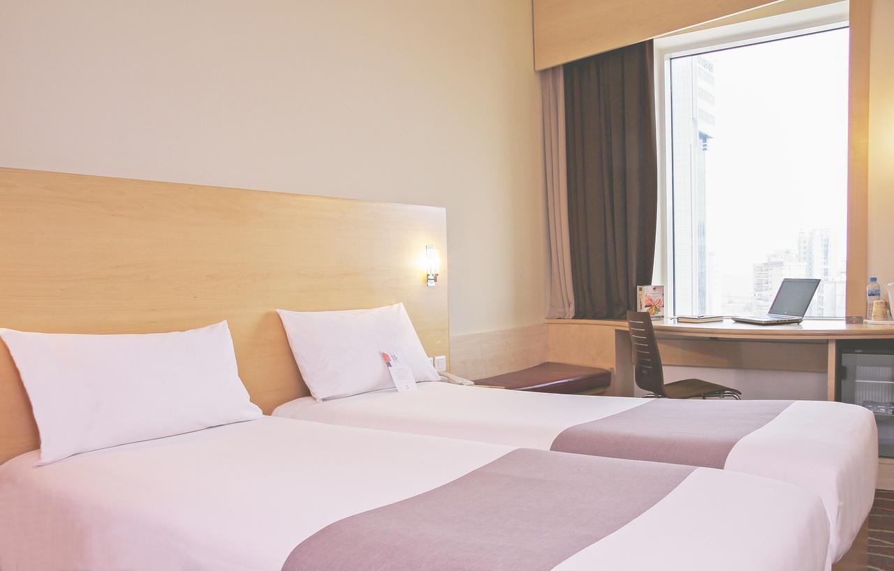 Ibis Sharq Hotel Kuwait City Exterior photo